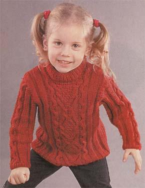 Вязание для детей. Вязаный пуловер с аранами для девочки.