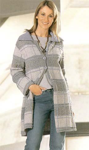 Вязание для женщин.  Вязаное пальто. Модель 82