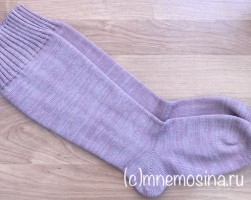 вязаные гольфы со швом на вязальной машине